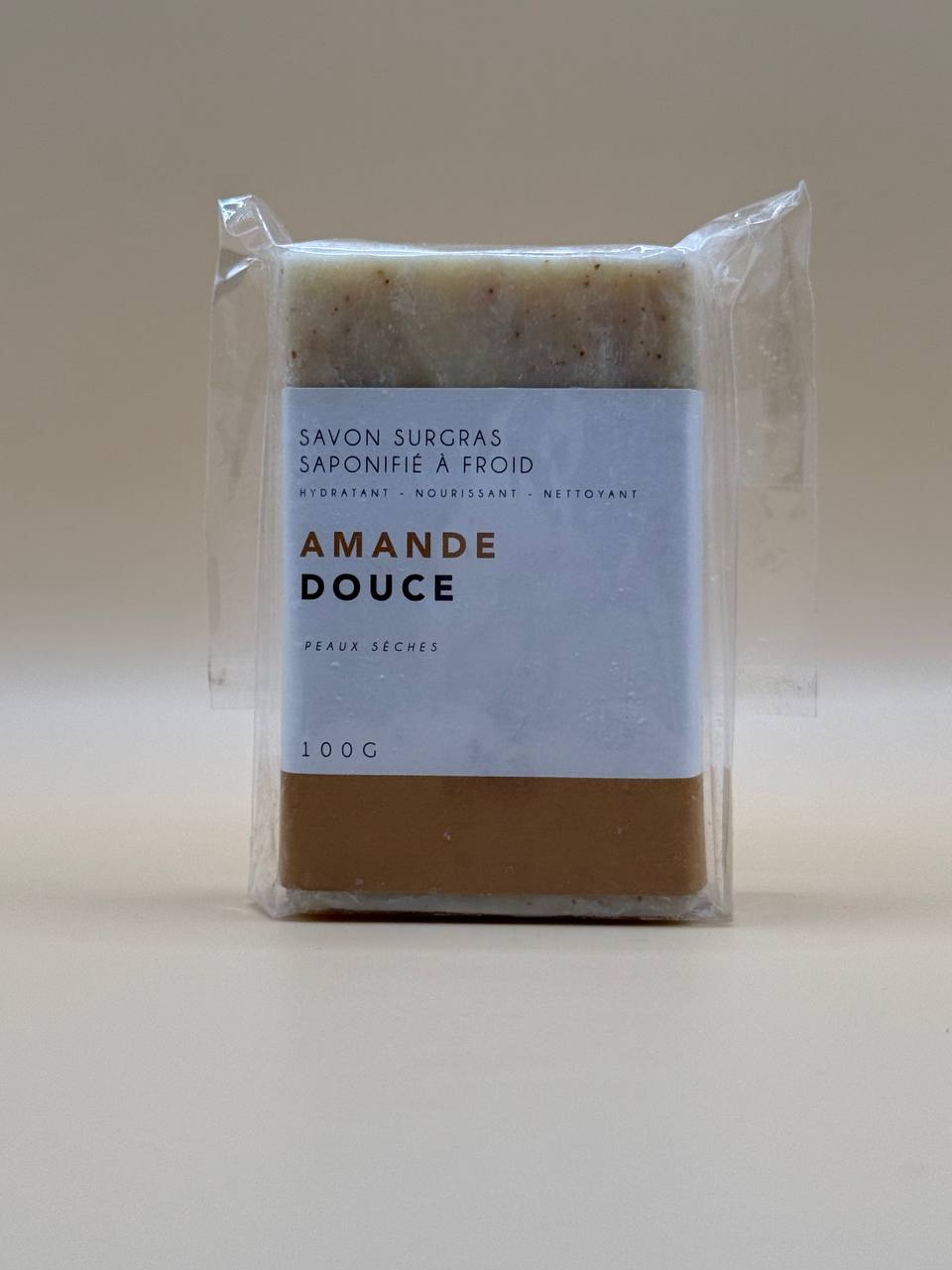 Savons Saponifiés a Froid - Lait Chamelle & Amandes Douces